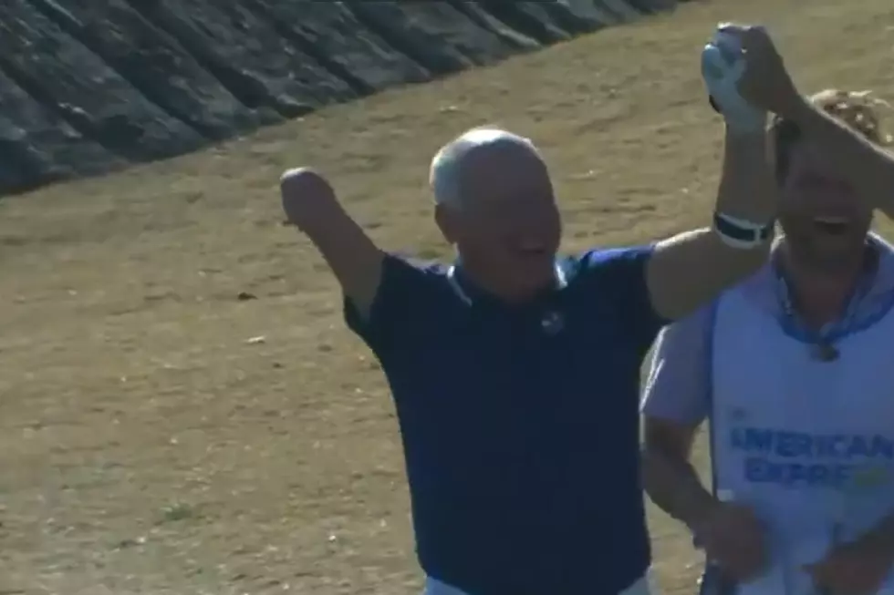 Watch: One Armed Golfer Nails Hole In One