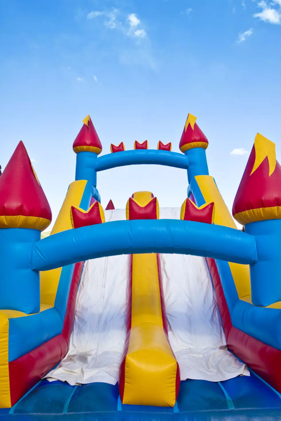 You’ll Love These Inflatable Amusement Parks In Michigan