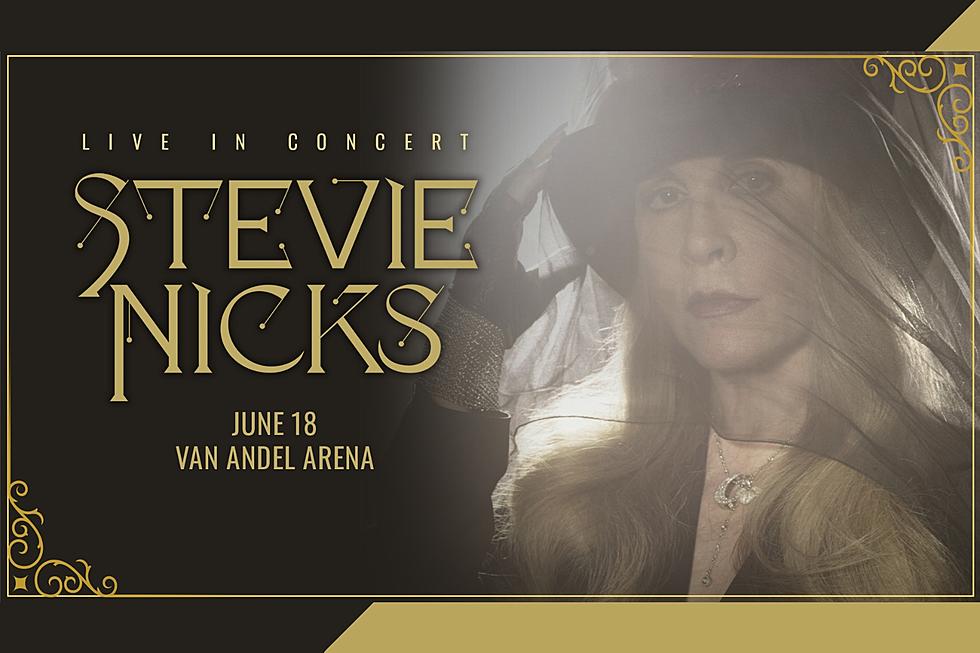See the Legendary Stevie Nicks Live at Van Andel