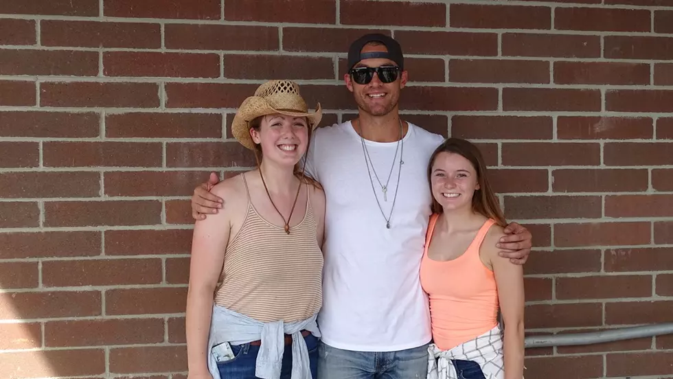 Brett Young WITL Meet & Greet Photos From Taste Of Country 2016