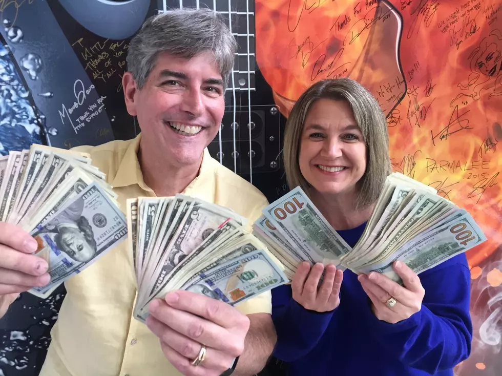 Win Cash Up To $5,000, With “Banana and Stephanie’s Cash Stash”!