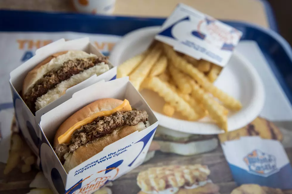A White Castle Meal For Valentine’s Day? Sign Me Up.