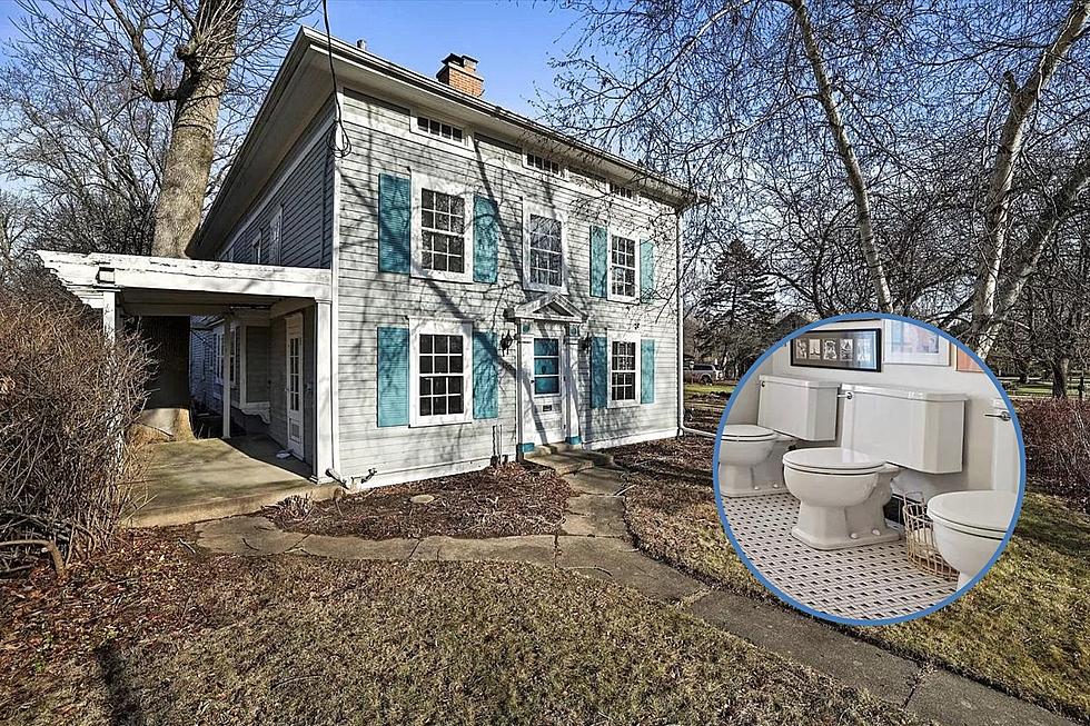 This Midwestern Home For Sale Has a Very Interesting Bathroom Set Up
