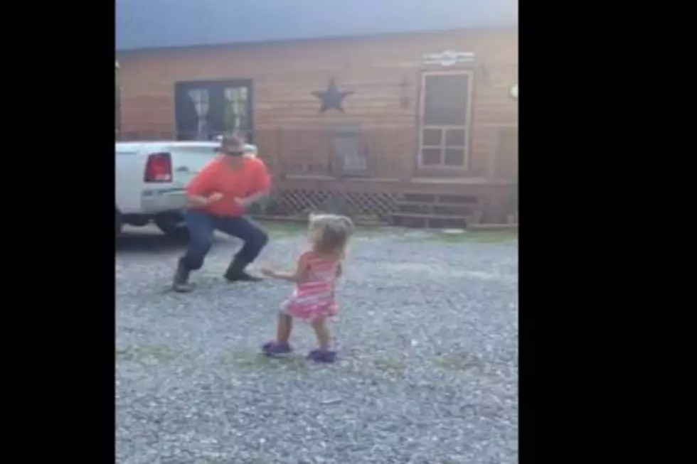 Daddy and Daughter Dancing Hysterically After He Gets Home From Work [VIDEO]