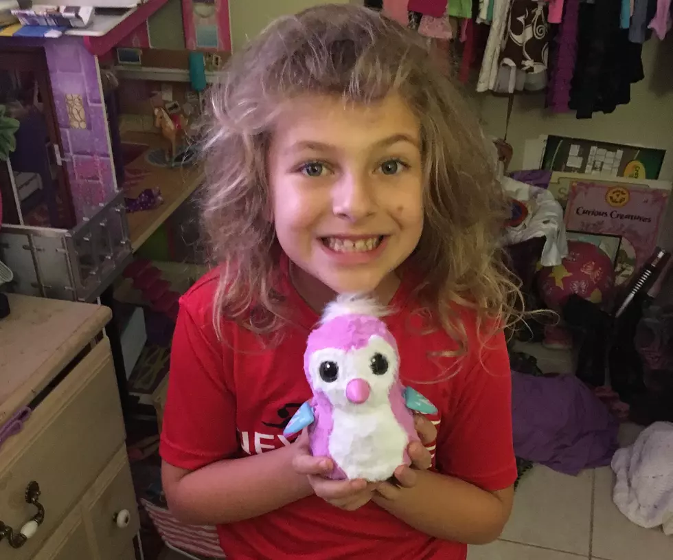 Watch This Little Girl’s Reaction When She Gets Hatchimal For Christmas