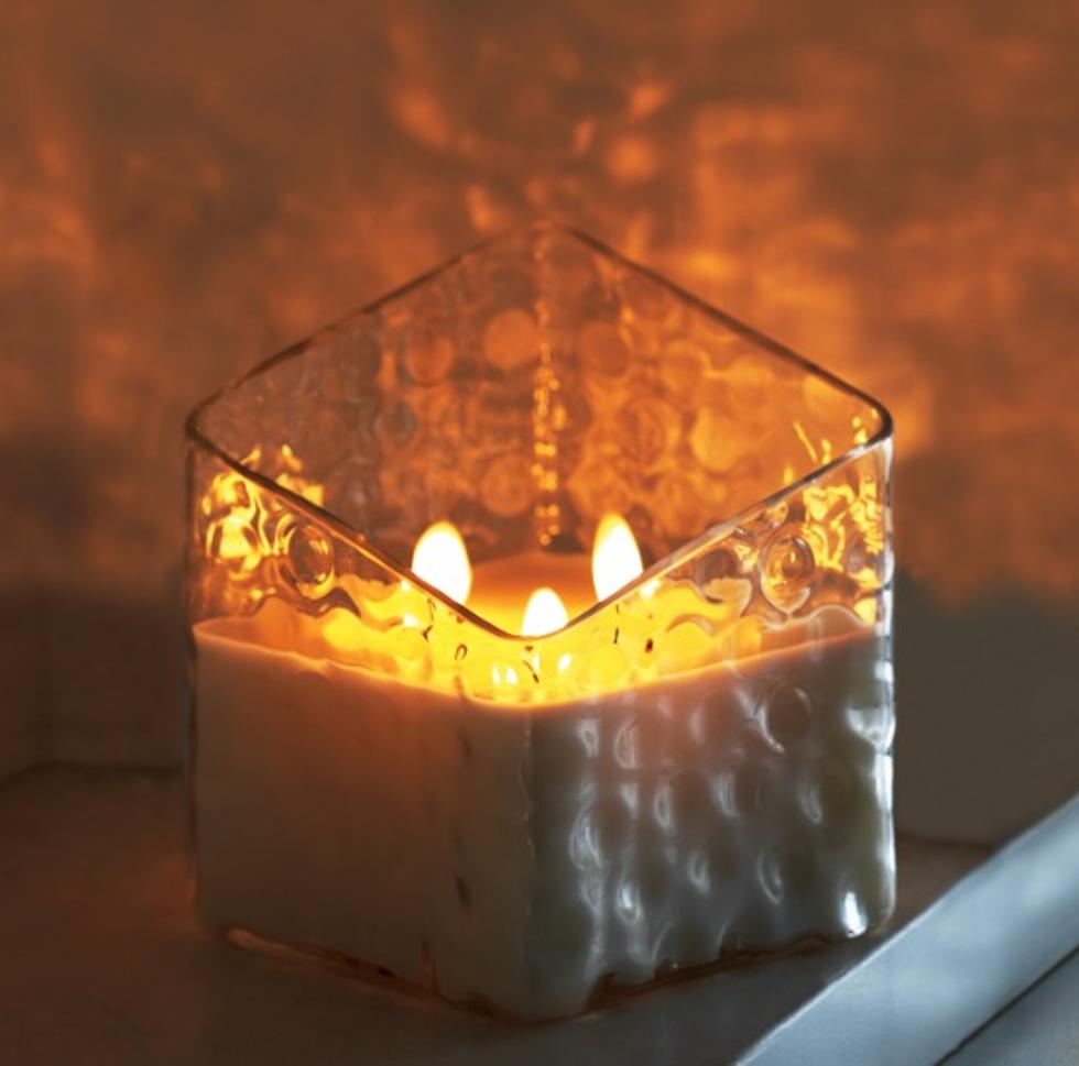 These Yankee Candles Are Being Recalled Because They&#8217;re Dangerous [DETAILS]