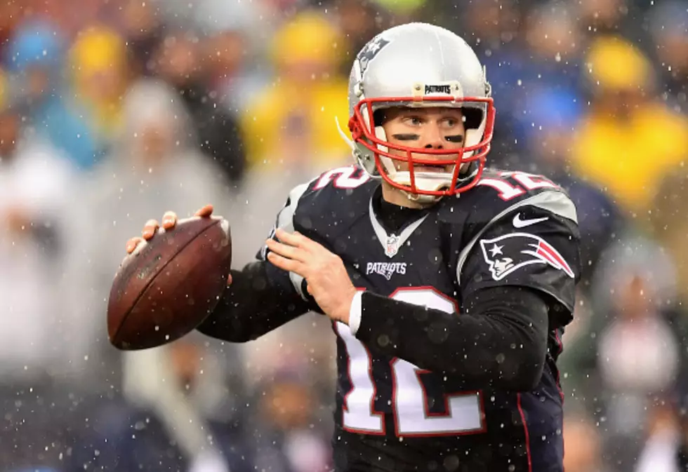 How Do People React When A Maine Man Tells Them His Name Is Tom Brady?