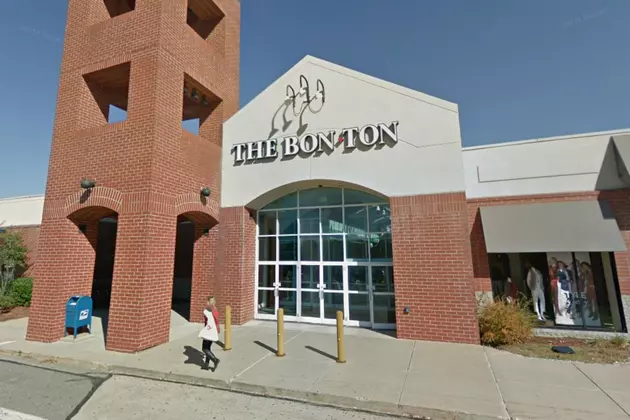 A School Inside A Mall? They&#8217;re Giving It A Shot In New Hampshire