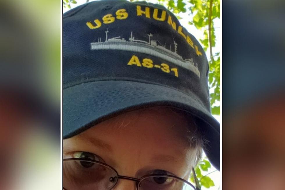 “It’s Not Just a Hat”: Navy Veteran from Maine Desperately Seeking Lost Navy Hat