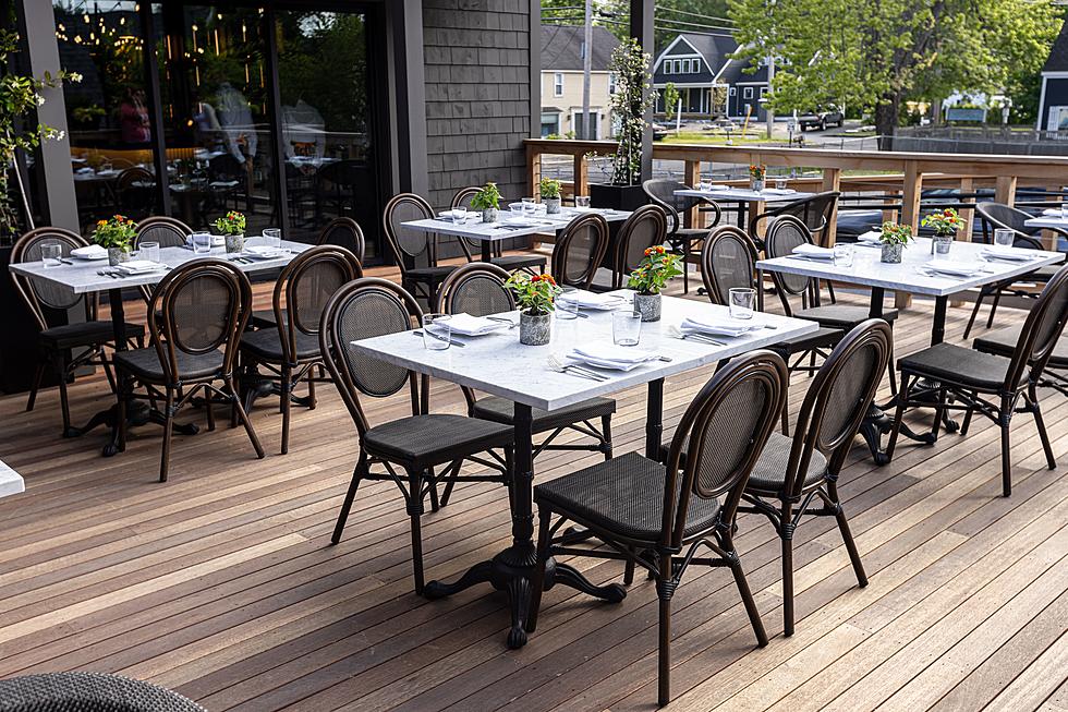 ‘What the Deck’ in Kennebunkport Celebrates Happy Hours Outside