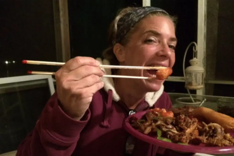 We Died Laughing When These Impromptu Chop Sticks Were Used as Intended&#8230;