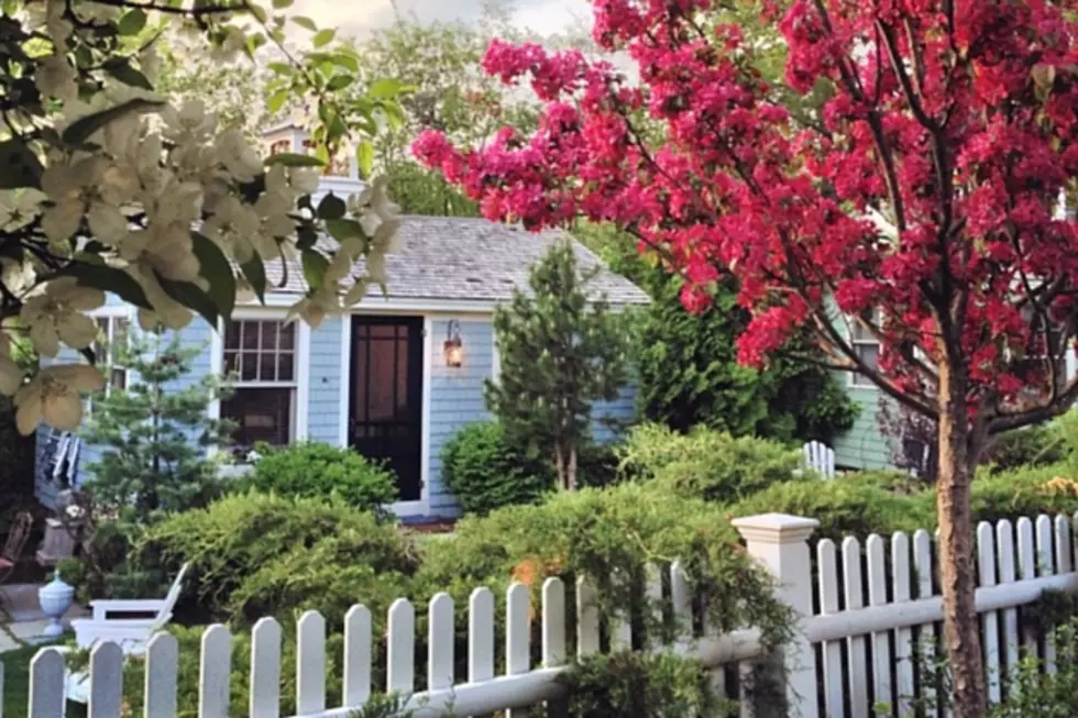 This Village of Cottages in Kennebunkport is a Scene From a Fairy Tale