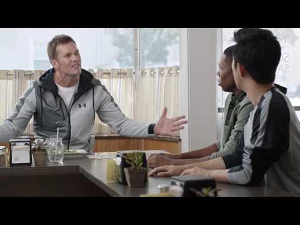 Tom Brady Mocks Deflategate In Hysterical Foot Locker Commercial [VIDEO]