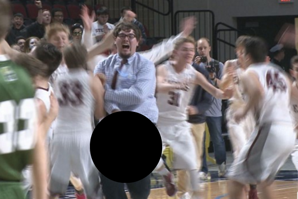 Brooksville Teen Celebrates So Hard After Win, He Rips Pants Open  [VIDEO]