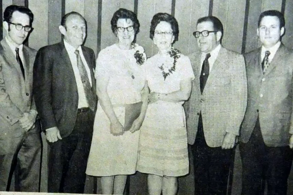 Can You Guess Which of These People is Jeff&#8217;s Dad?