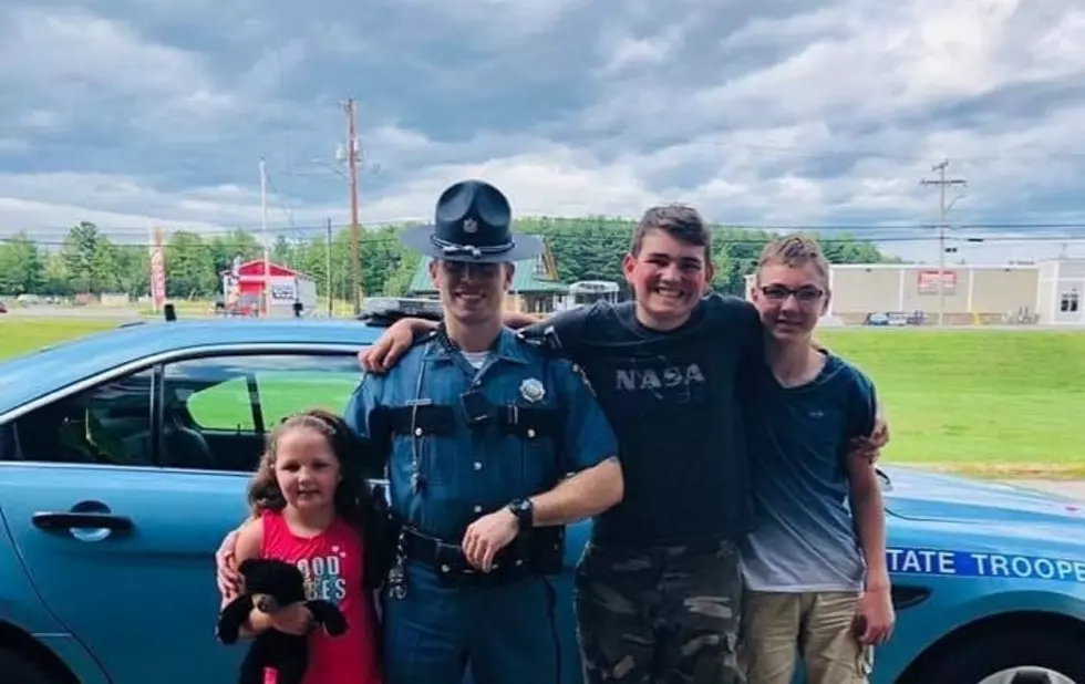 Maine Police Rescue Stranded Mom & 3 Kids on Highway