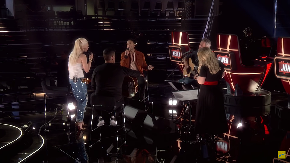 Watch the Coaches from The Voice Cover Extreme's 'More Than Words