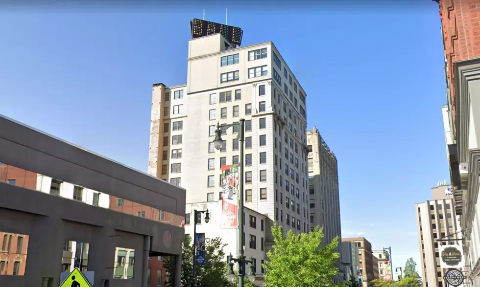 Time and Temp Building Getting Luxury Hotel Rooms and Rooftop Bar