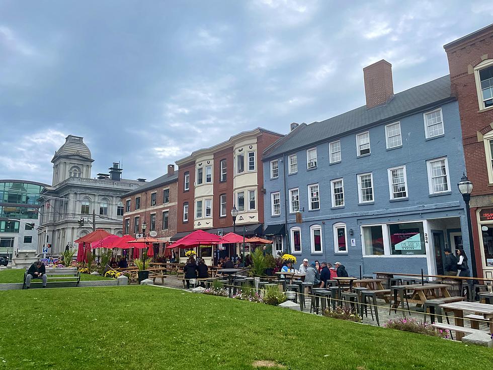 12 Restaurants & Bars in Maine With Something Fun to Do While You Eat & Drink