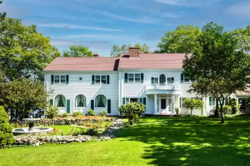 A Private Beach and Two Guest Houses Come With This $9M Maine Mansion