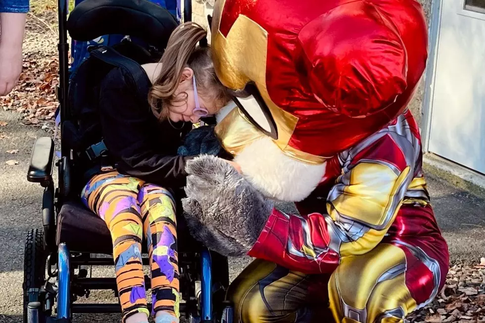 Slugger the Sea Dog Shares a Moment at Halloween That This Girl Won’t Forget