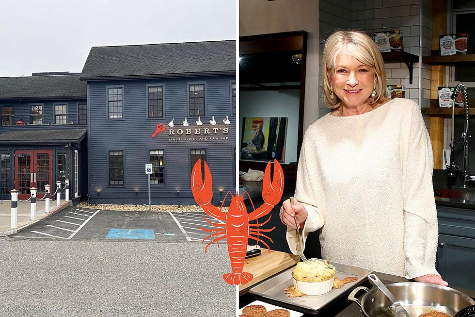 Martha Stewart Stops in at This Maine Restaurant for Delicious Lobster, Onion Rings