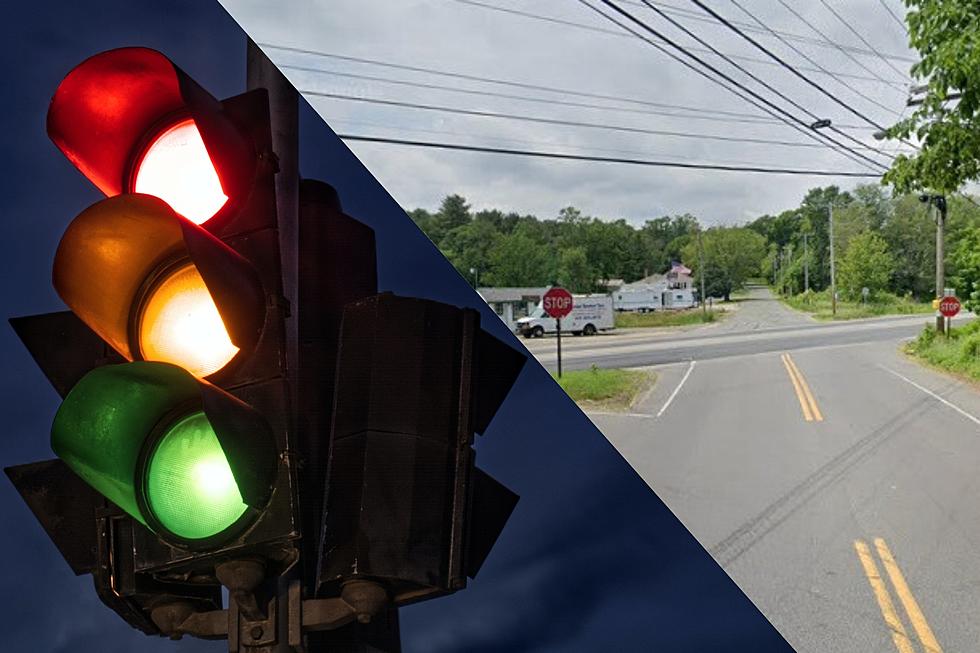 New Traffic Light Coming to This Maine Intersection and Residents Hate It
