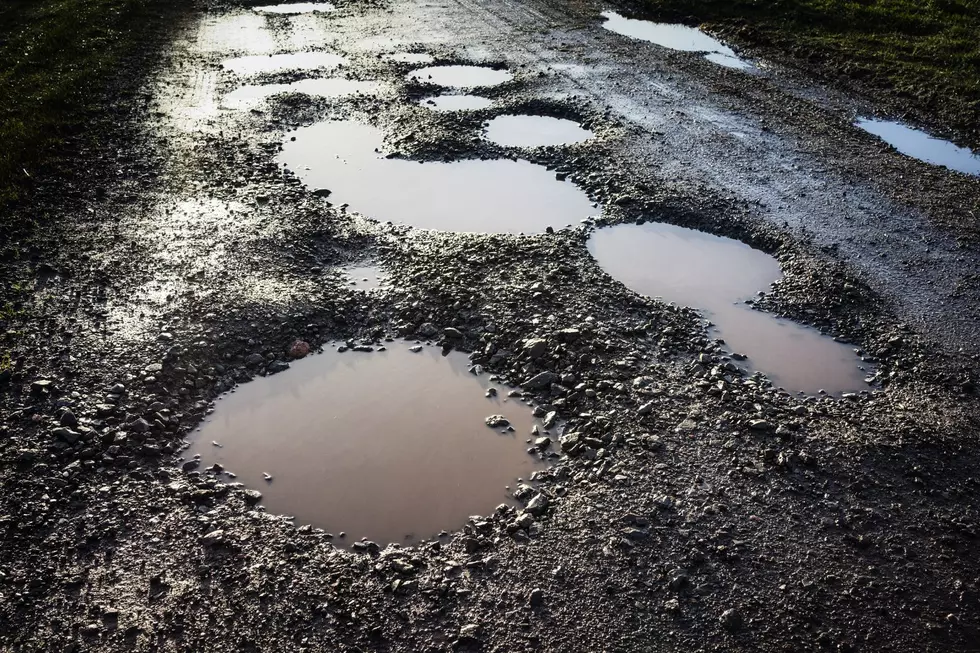 If Your Car is Damaged by a Pothole in Maine, Who's Responsible?