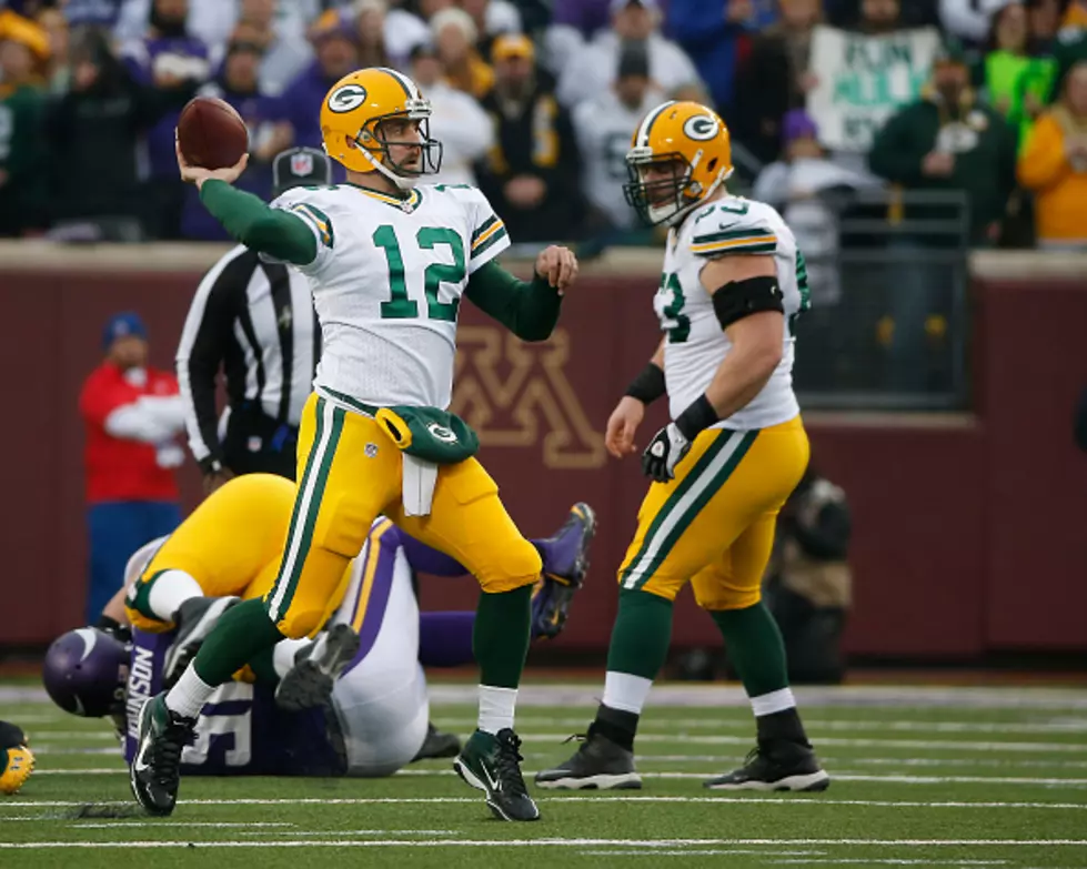 Patriots, Packers Matchup May Be Super Bowl Preview [PHOTOS]
