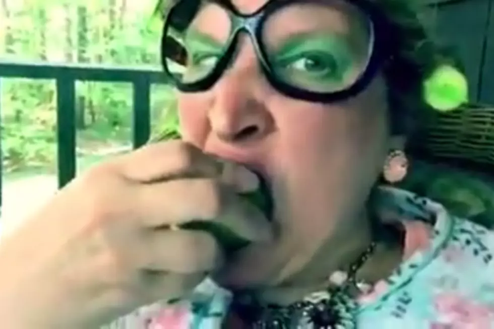 Watch: Ma Takes a Bite Outta Lyme