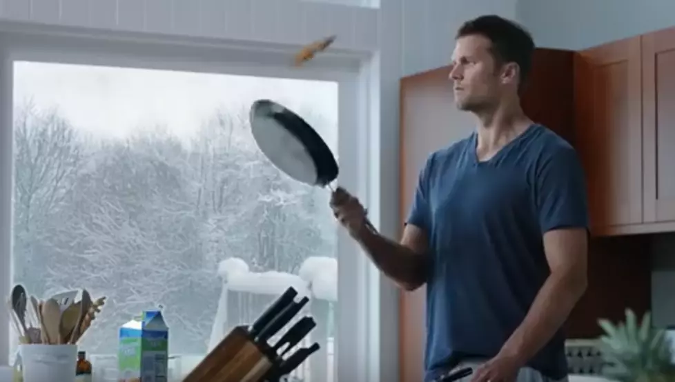 See Tom Brady’s Daily Routine in 360-Degree Awesomeness