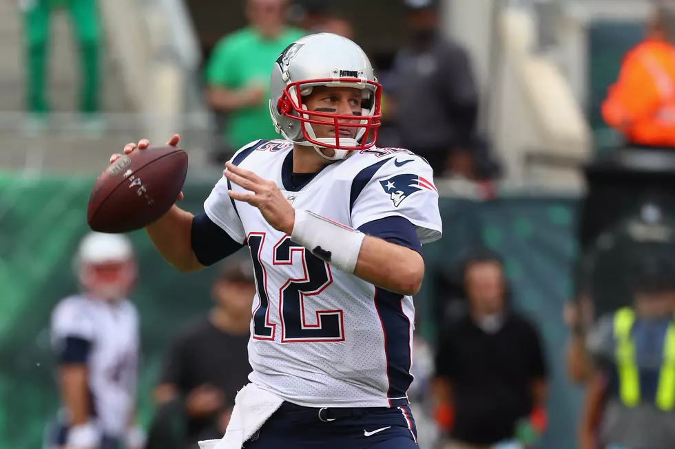 Watch Tom Brady Erupt on Patriots Sideline During Bills Game