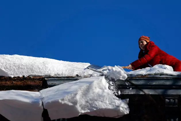 Mainers, Here Are Some Tips For Clearing Snow From Your Roof  [VIDEO]