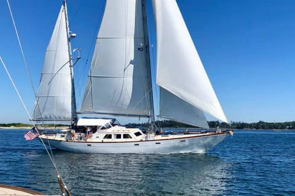 A Tour Will Let You Cruise Casco Bay In A Sailboat While Enjoying Maine Craft Beer