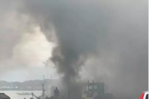VIDEO: Boat Fire on Portland Fish Pier