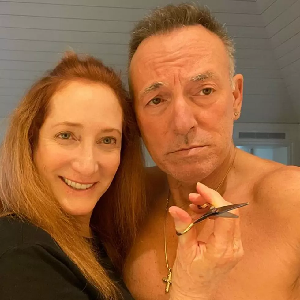 Patti Scialfa Gave Bruce Springsteen a Haircut. They Are So Us.