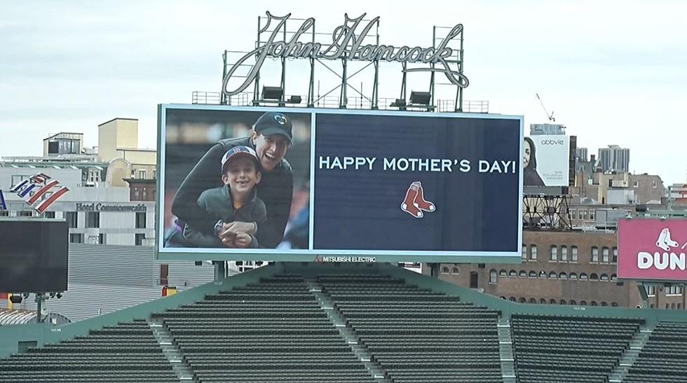 Red Sox Offer Personalized Video Board Messages To Raise Money for the Red Sox Foundation