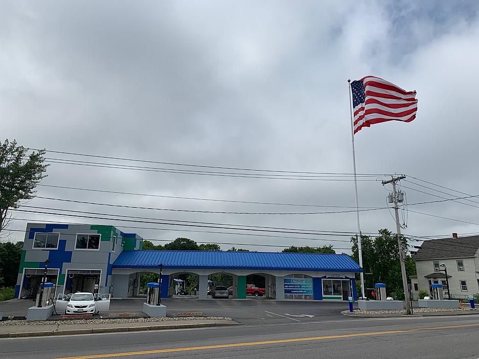 Ginormous American Flag Waves At The Car Wash/Dog Wash In So. Po.