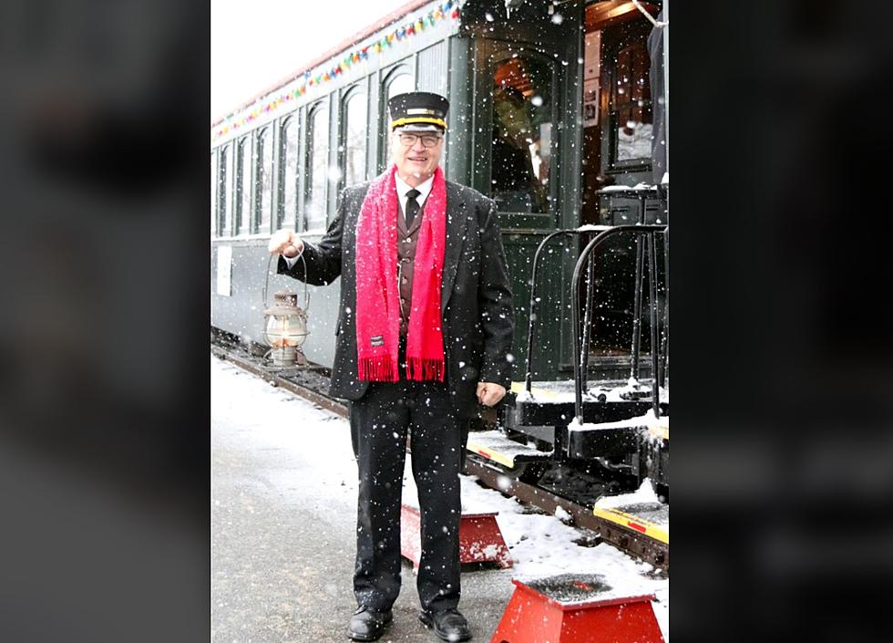Maine’s ‘Holiday Express’ Is Back The Day After Thanksgiving