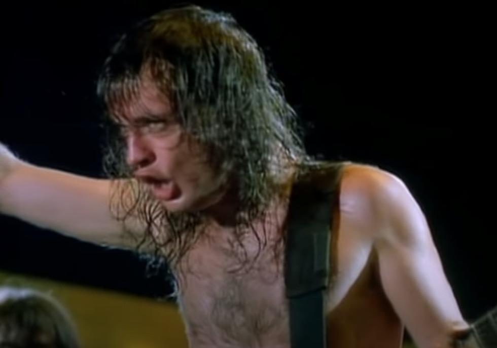 Blimp Time-Hop: AC/DC Blow Up Your Video Tour Starts In Portland
