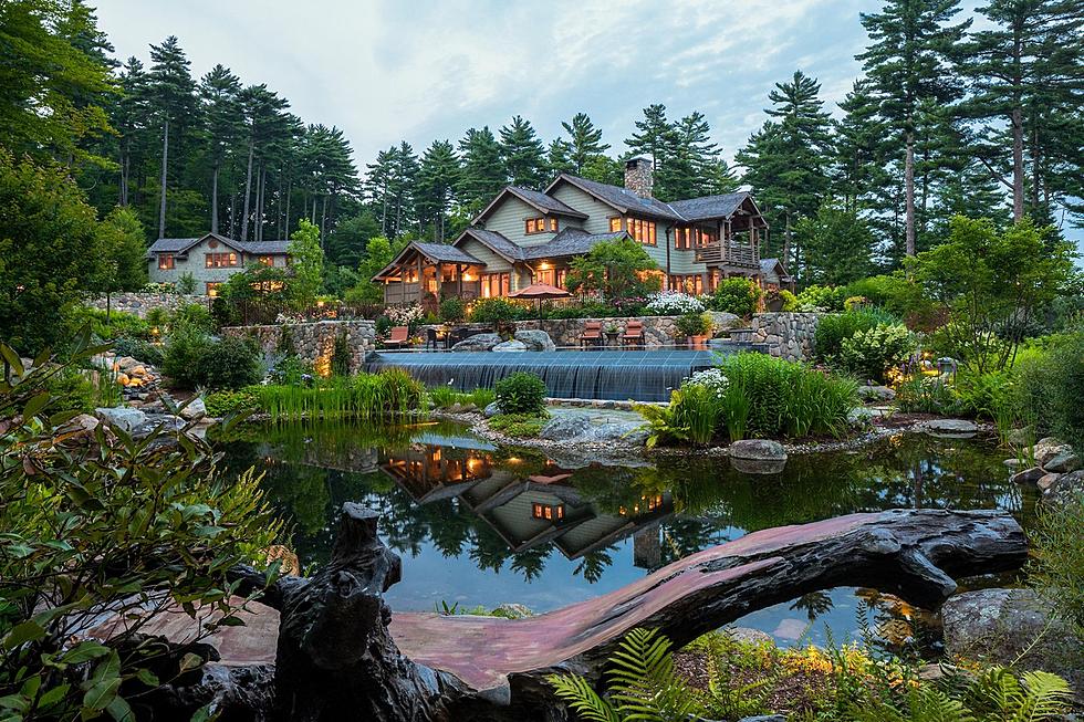 Architecture, Views Highlight $8.5 Million Camden, Maine, Home