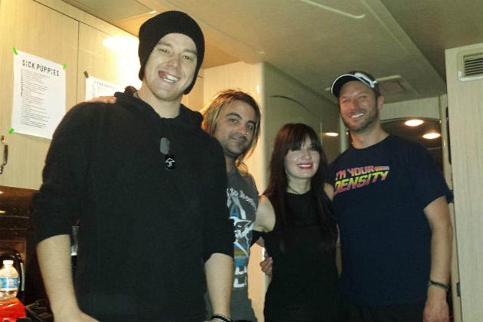 Rob Surprises Shim From Sick Puppies in Austin – NSFW [VIDEO]