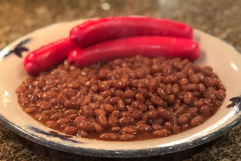 Does A Meal Of Beans and Franks Best Represent Maine?