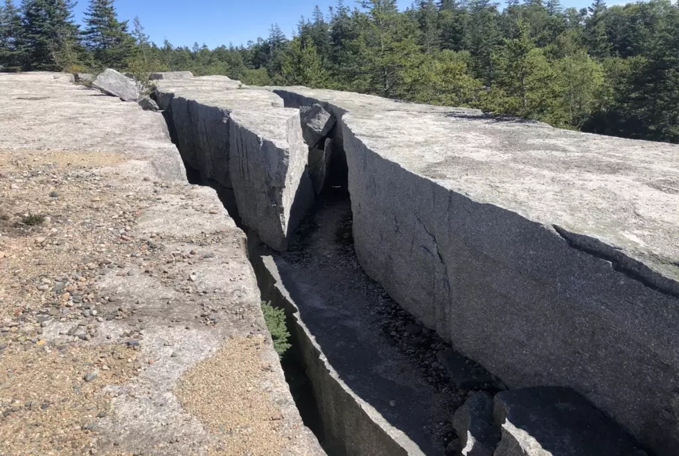 An Easy Maine Hike Reveals An Old Quarry That Looks Like A Post-Apocalyptic Wasteland