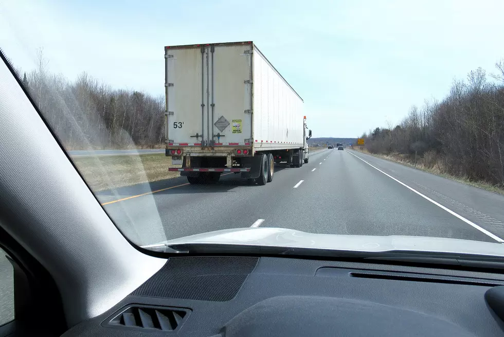 Is Driving Too Slow in the 'Passing' Lane Illegal in Maine?