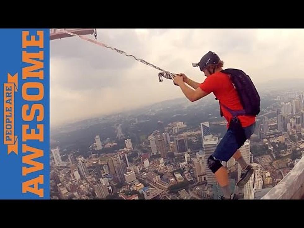 Compilation Of People Doing Awesome Things In 2014 [VIDEO]