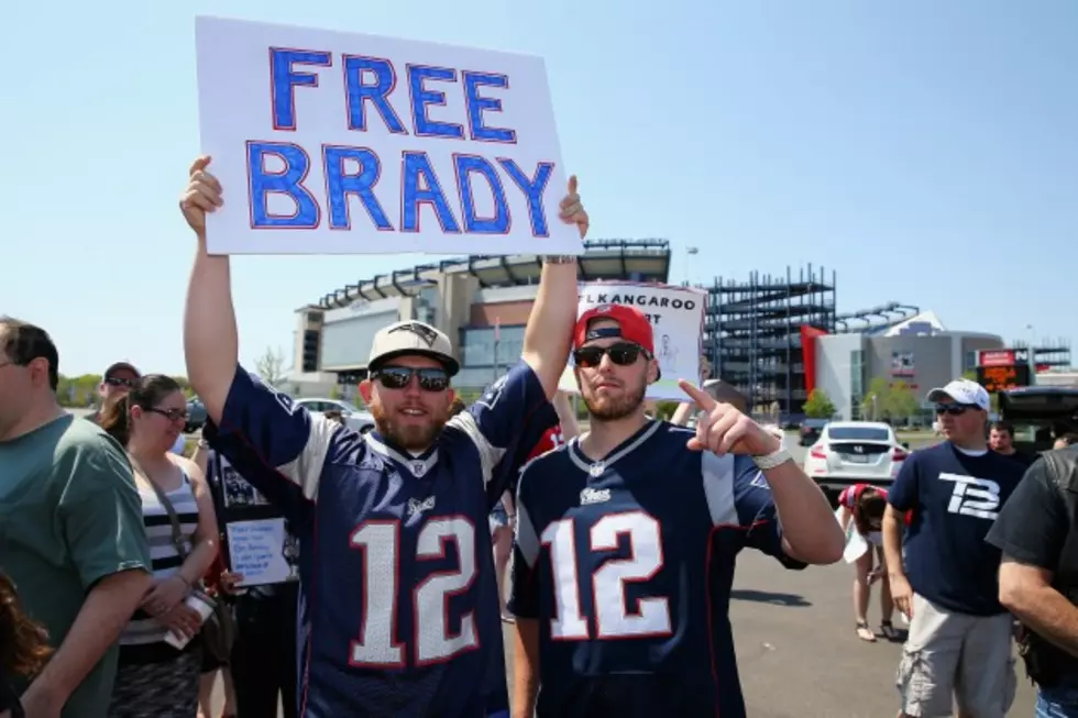 &#8216;Free Tom Brady&#8217; Rally at Gillette Was About as Cringeworthy As it Gets