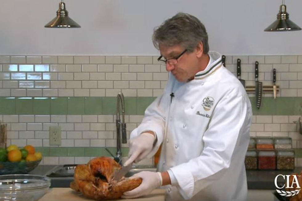 Refresher: How To Carve A Turkey [VIDEO]