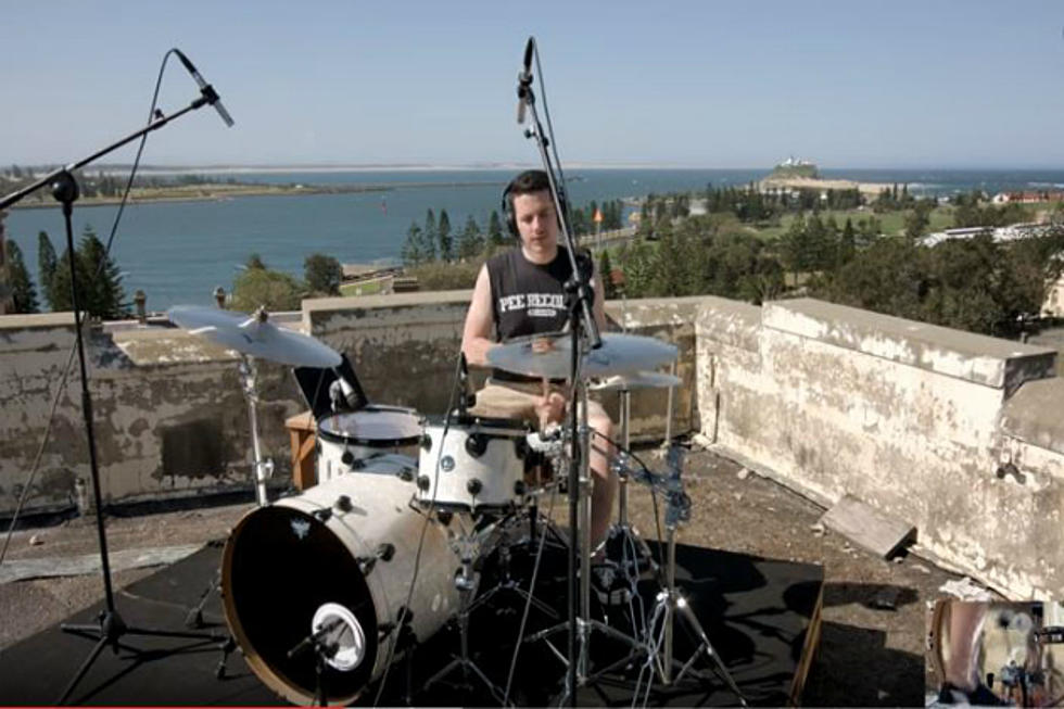 71 Beatles Tunes In 5 Minutes On A Drum Kit On A Roof [VIDEO]