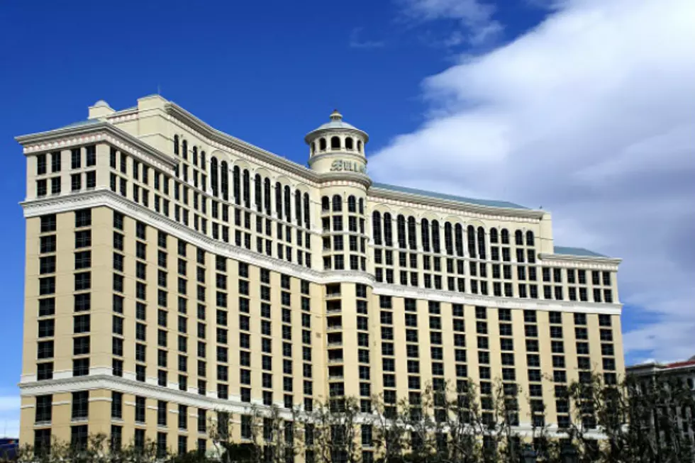 Drive by Witness with Close Up Footage of Bellagio Casino Fire